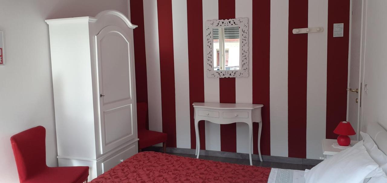 Bed And Breakfast Lo Scrigno Polinago Exterior photo